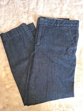 Banana Republic Hampton Women’s Classic Straight-Leg Jeans in Dark Blue